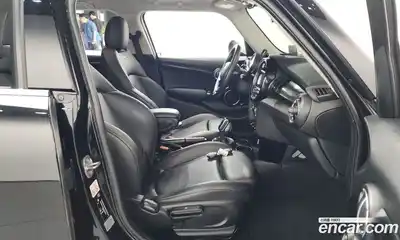 Mini Cooper 2020 1.5 автомат (гидро), миниатюра 11