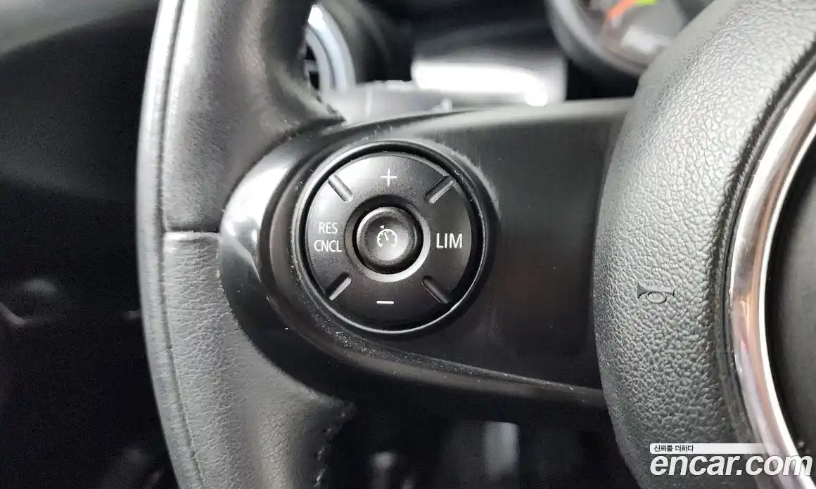 Mini Cooper 2020 1.5 автомат (гидро), фото 15
