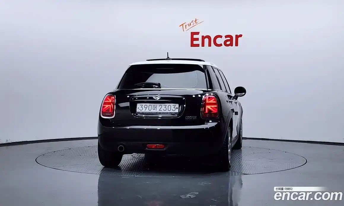 Mini Cooper 2020 1.5 автомат (гидро), фото 4