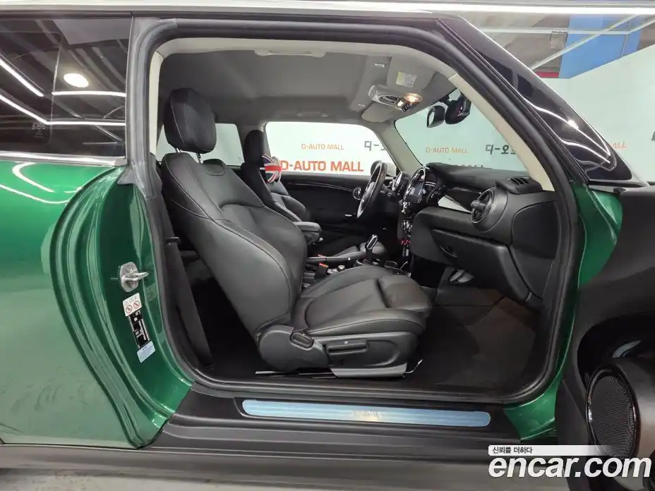 Mini Cooper 2021 1.5 автомат (гидро), фото 15