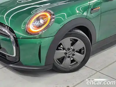 Mini Cooper 2021 1.5 автомат (гидро), миниатюра 3