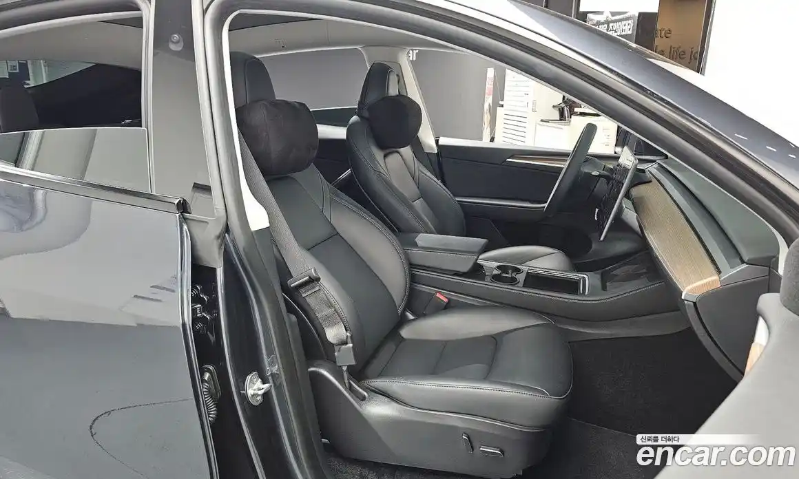Tesla Model Y 2024 0.2 автомат (гидро), фото 16 Tesla Model Y 2024 0.2 автомат (гидро), фото 16