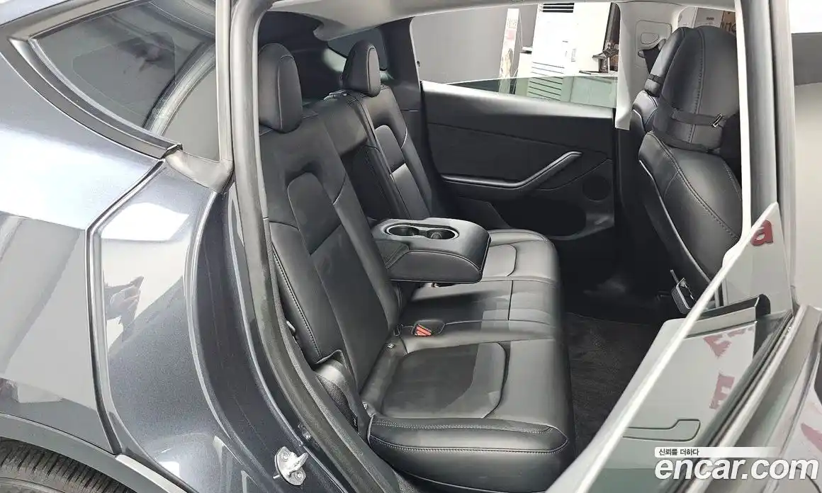 Tesla Model Y 2024 0.2 автомат (гидро), фото 17 Tesla Model Y 2024 0.2 автомат (гидро), фото 17