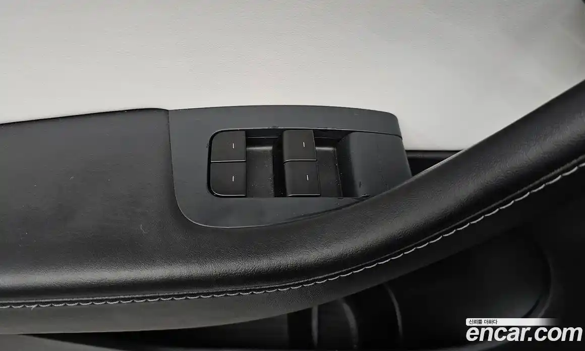 Tesla Model Y 2021 0.2 автомат (гидро), фото 31