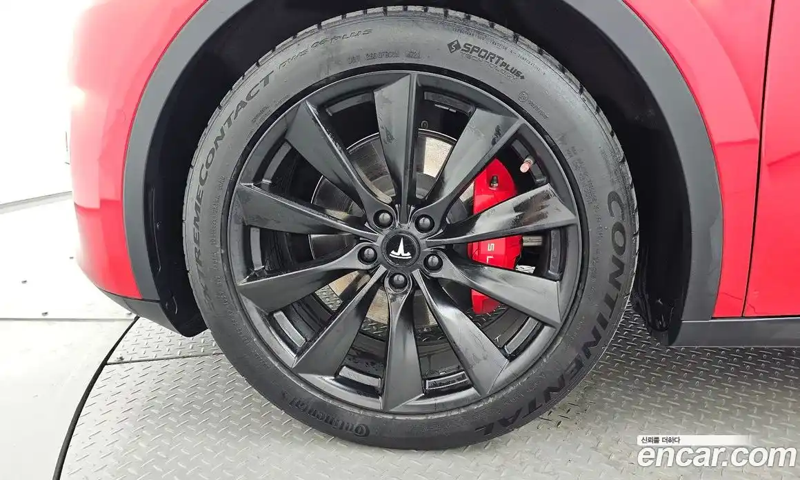 Tesla Model Y 2021 0.2 автомат (гидро), фото 4