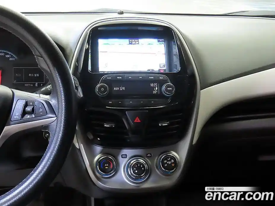 Chevrolet Spark 2017 1.0 автомат (гидро), фото 11