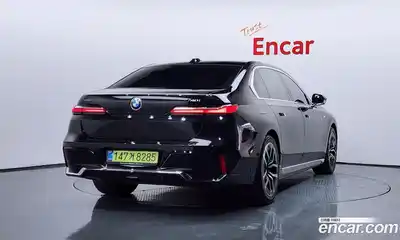 BMW 7 серия 2025 3.0 автомат (гидро), миниатюра 2