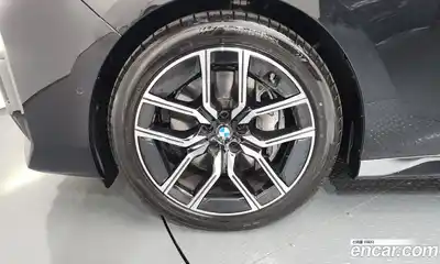 BMW 7 серия 2025 3.0 автомат (гидро), миниатюра 5