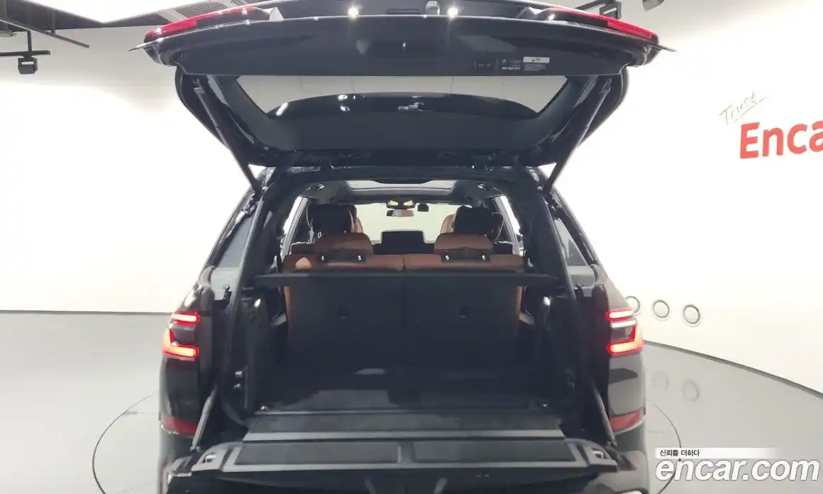 BMW X7 2025 3.0 автомат (гидро), фото 20