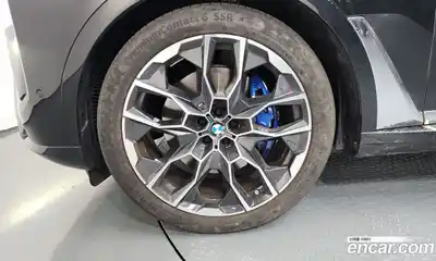 BMW X7 2025 3.0 автомат (гидро), миниатюра 5