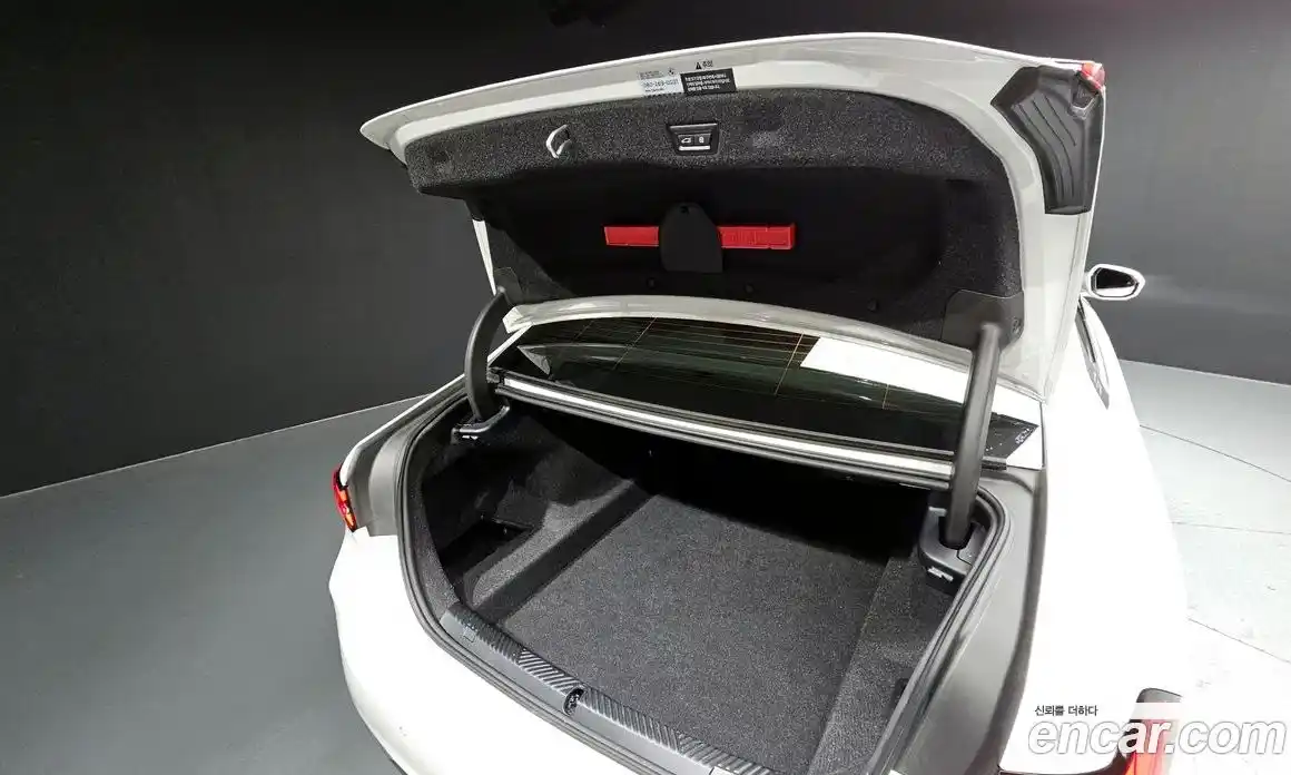 BMW 5 серия 2023 2.0 автомат (гидро), фото 26