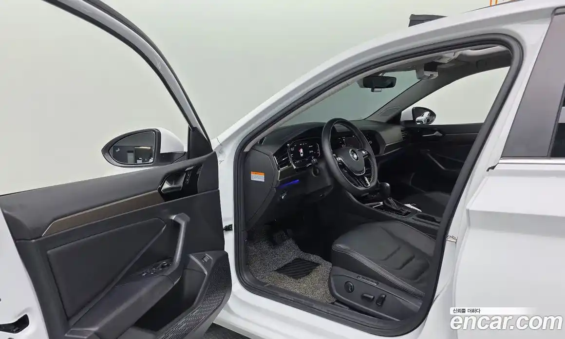 Volkswagen Jetta 2021 1.4 автомат (гидро), фото 18