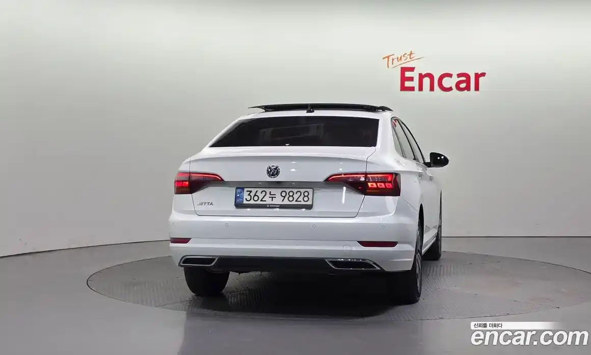 Volkswagen Jetta 2021 1.4 автомат (гидро), фото 4