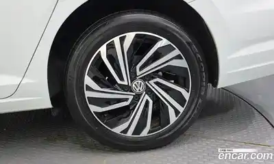 Volkswagen Jetta 2021 1.4 автомат (гидро), миниатюра 7