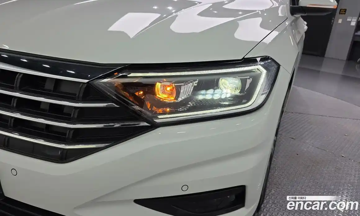 Volkswagen Jetta 2021 1.4 автомат (гидро), фото 8