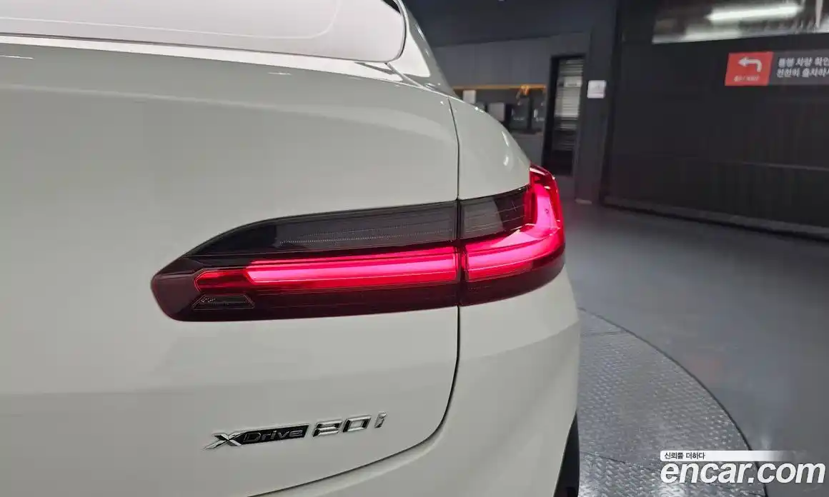 BMW X4 2022 2.0 автомат (гидро), фото 8