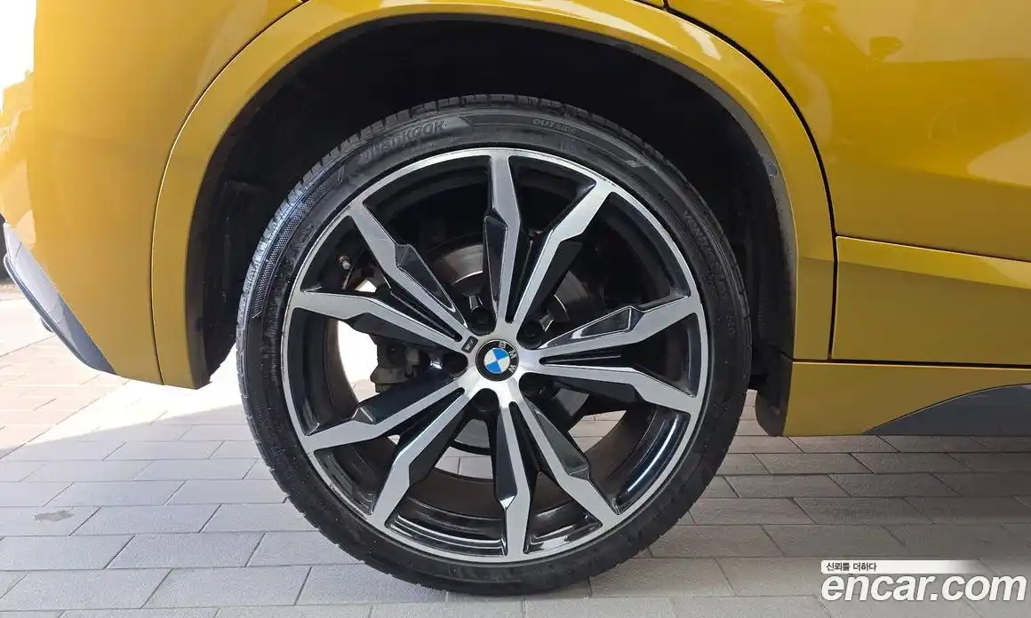 BMW X2 2021 2.0 автомат (гидро), фото 5
