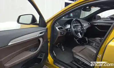 BMW X2 2021 2.0 автомат (гидро), миниатюра 10