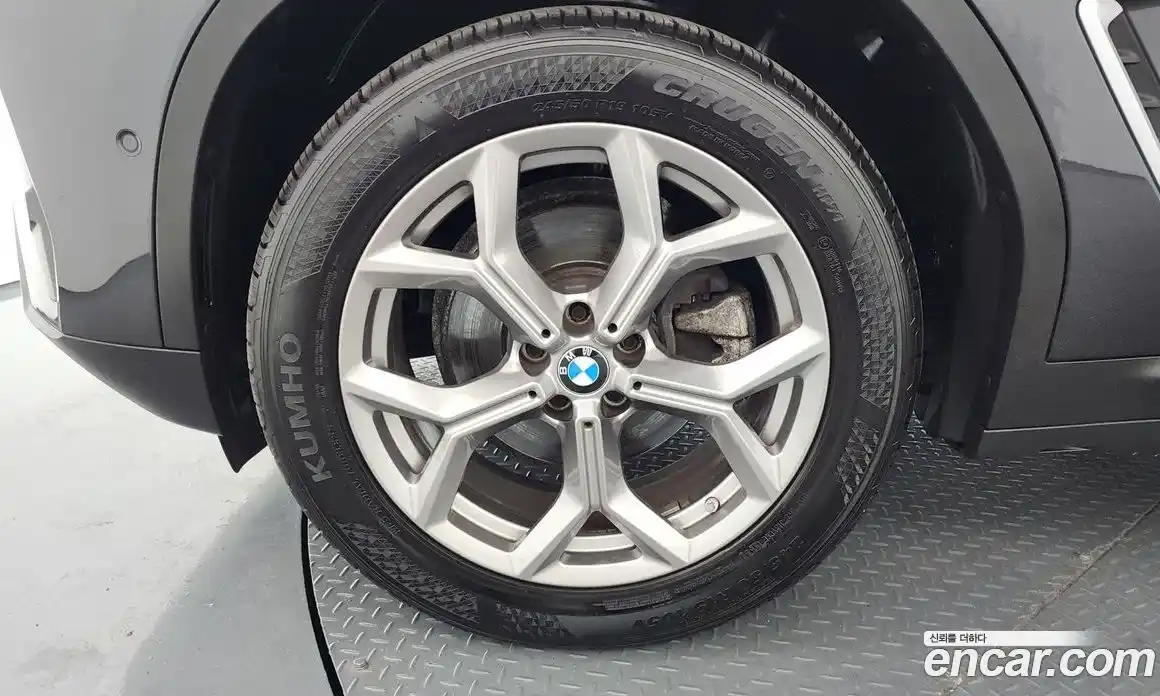 BMW X4 2021 2.0 автомат (гидро), фото 5