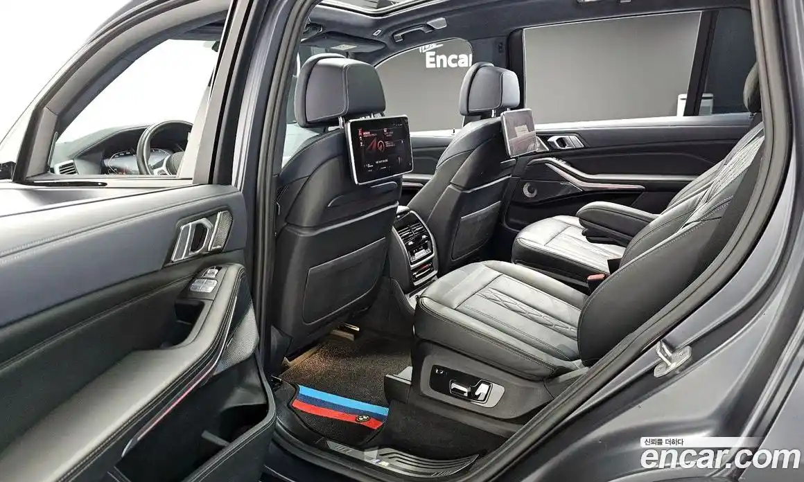 BMW X7 2020 4.4 автомат (гидро), фото 14