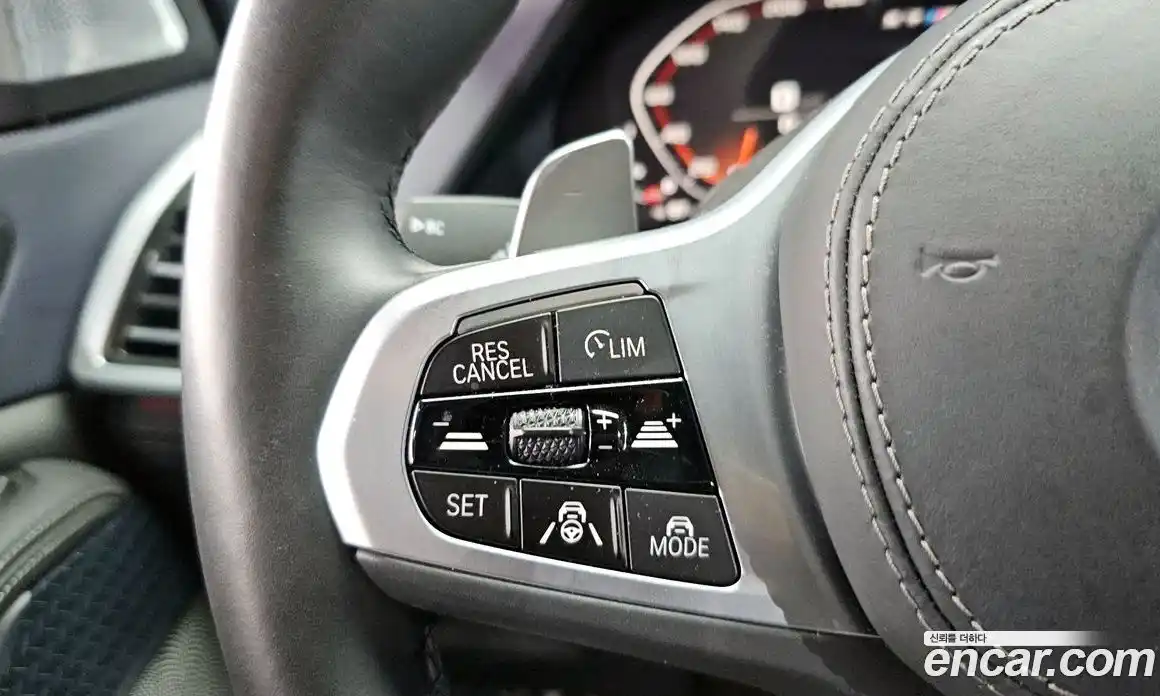 BMW X7 2020 4.4 автомат (гидро), фото 16