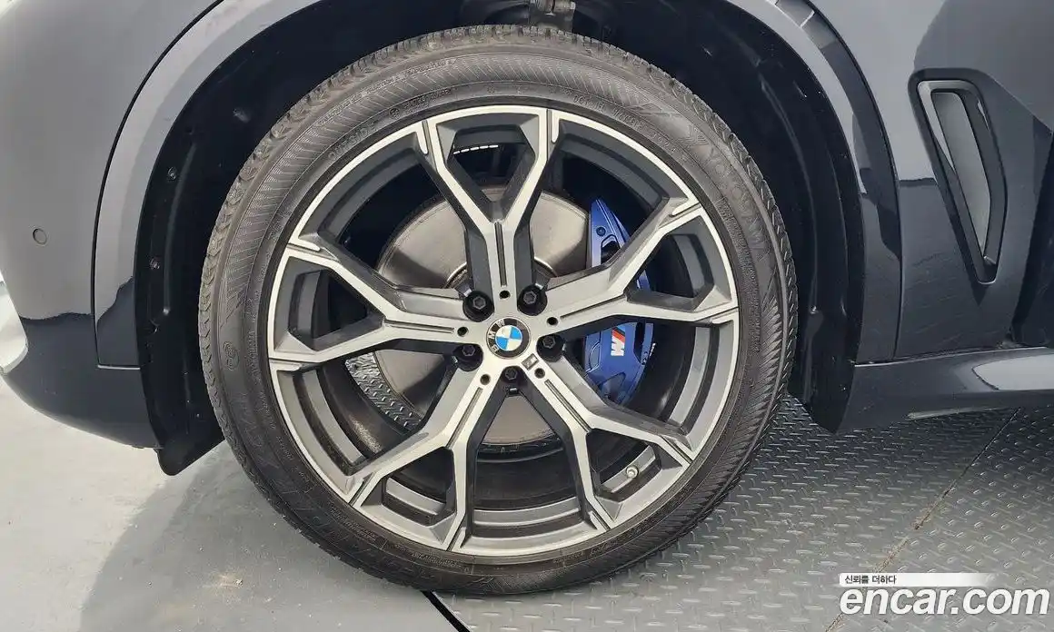 BMW X5 2021 3.0 автомат (гидро), фото 5