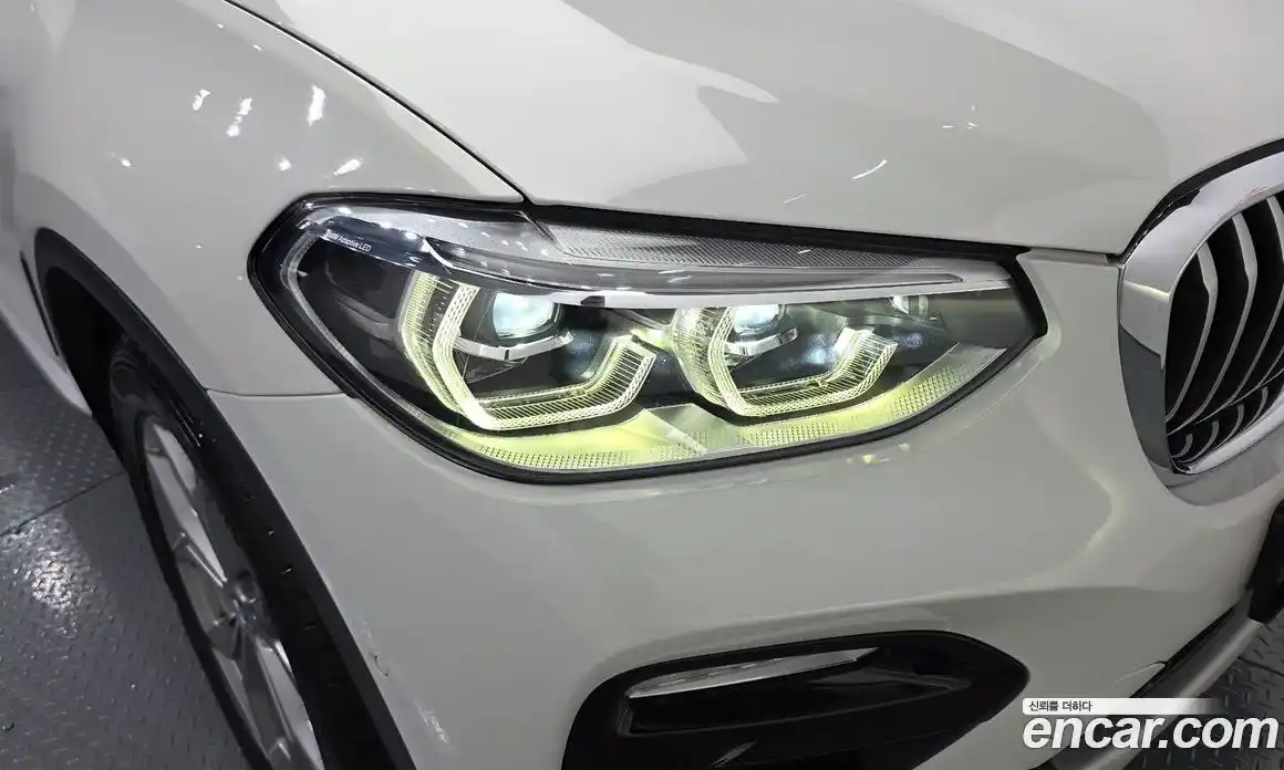 BMW X4 2019 2.0 автомат (гидро), фото 8