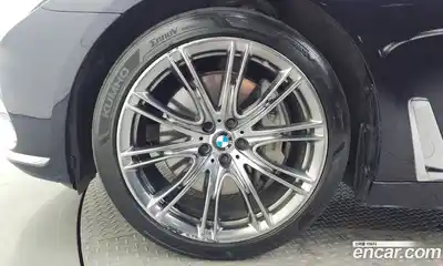 BMW 7 серия 2017 4.4 автомат (гидро), миниатюра 5