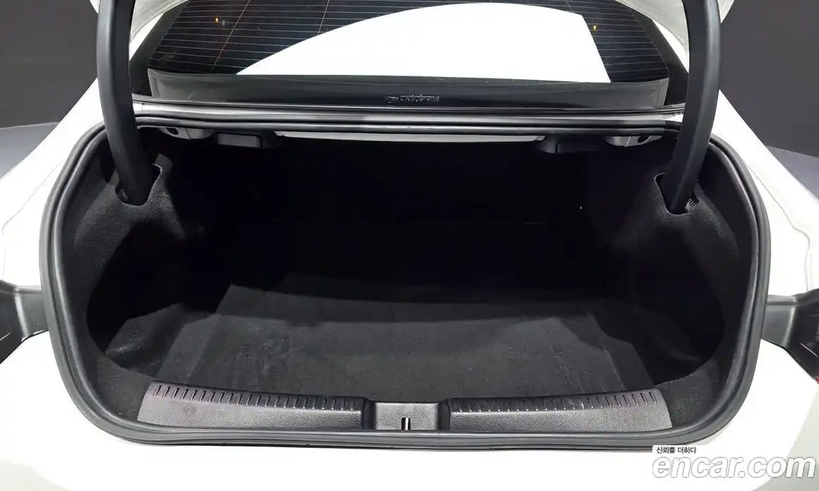 Mercedes-Benz CLA-Class 2023 2.0 гидро, фото 22