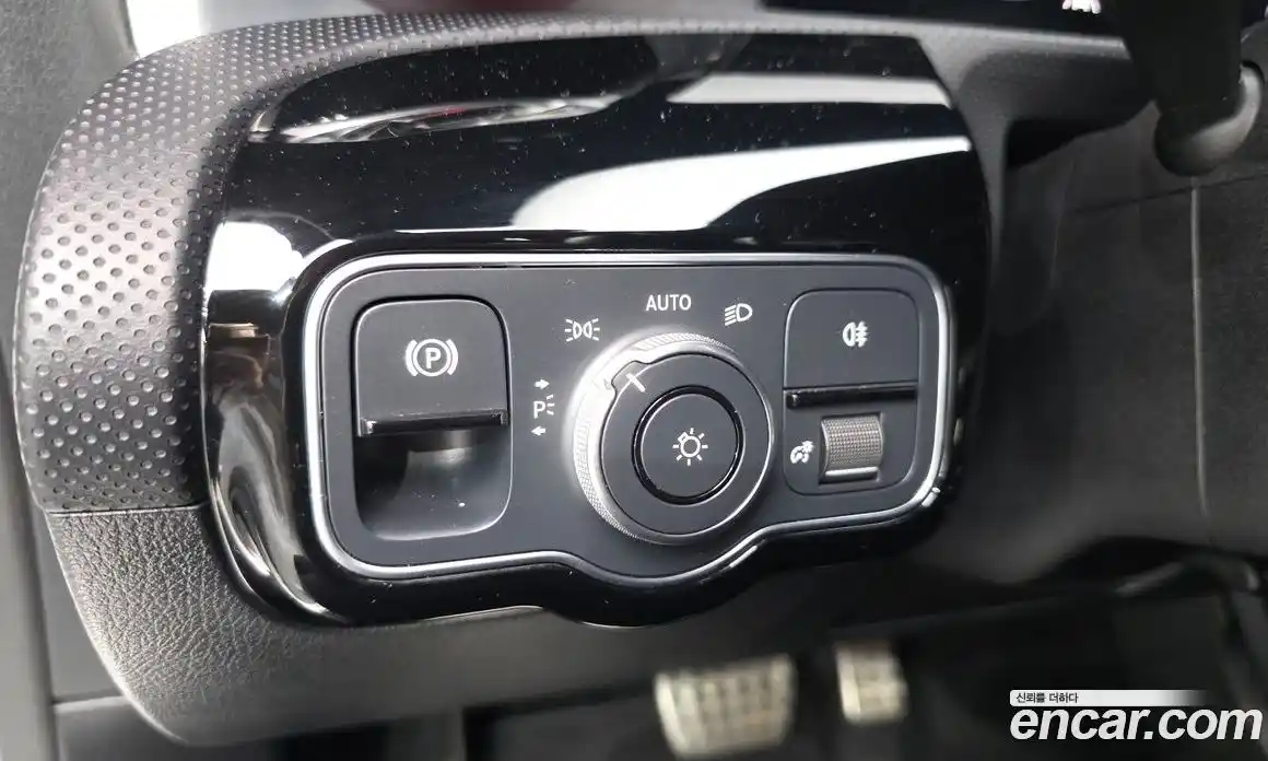 Mercedes-Benz CLA-Class 2023 2.0 гидро, фото 25