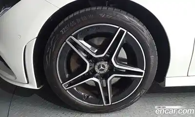 Mercedes-Benz CLA-Class 2023 2.0 гидро, миниатюра 5