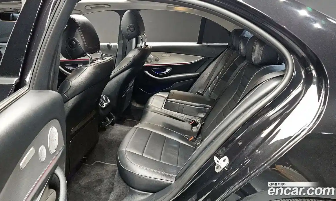 Mercedes-Benz E-Class 2019 2.0 автомат (гидро), фото 16