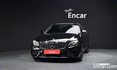 Mercedes-Benz E-Class 2019 2.0 автомат (гидро), миниатюра 2