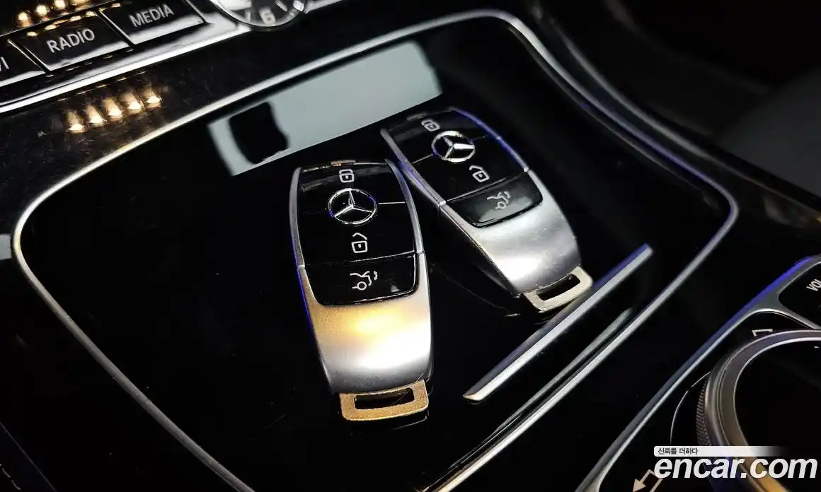 Mercedes-Benz E-Class 2019 2.0 автомат (гидро), фото 27