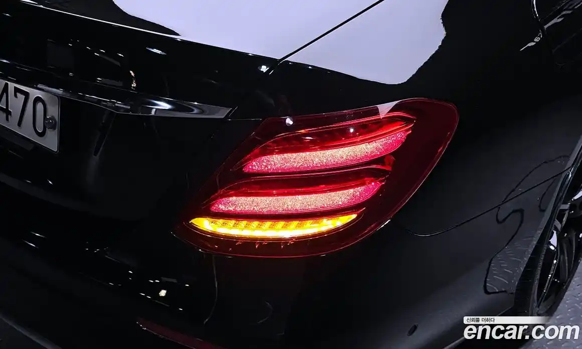 Mercedes-Benz E-Class 2019 2.0 автомат (гидро), фото 8