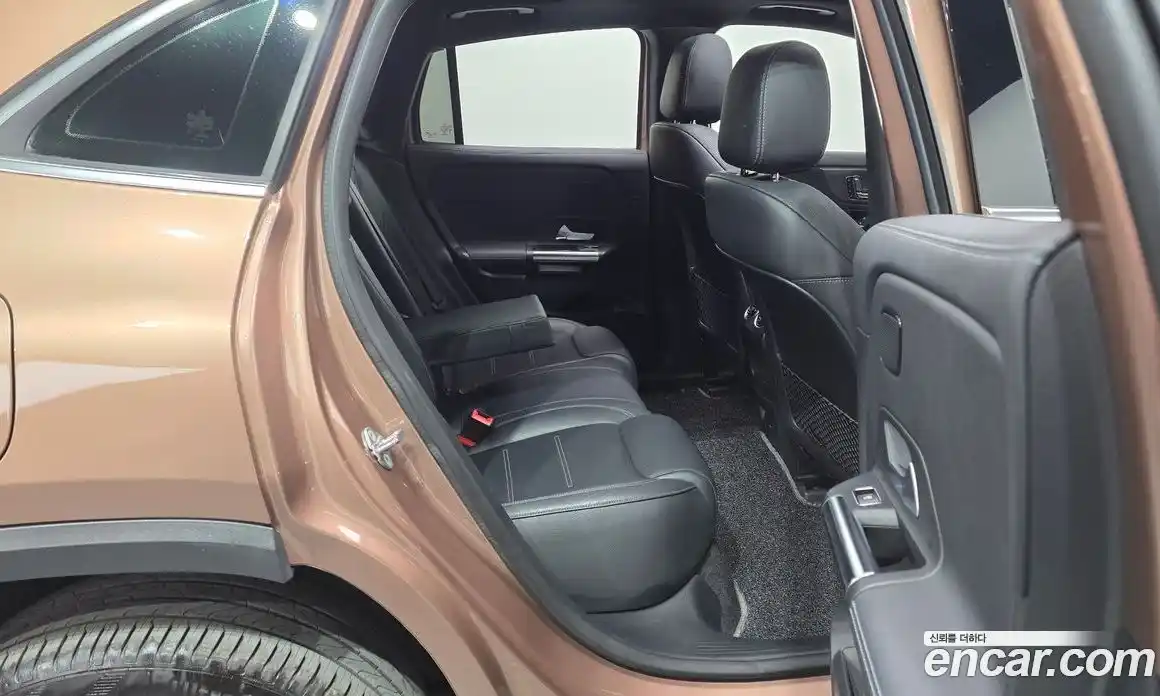 Mercedes-Benz EQA 2022 0.2 гидро, фото 17 Mercedes-Benz EQA 2022 0.2 гидро, фото 17