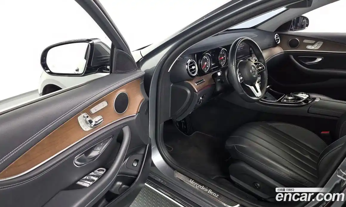 Mercedes-Benz E-Class 2020 1.9 автомат (гидро), фото 13