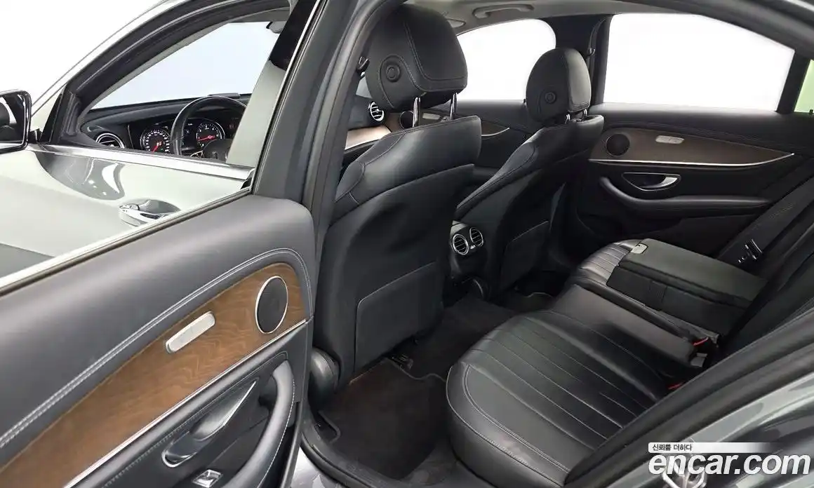 Mercedes-Benz E-Class 2020 1.9 автомат (гидро), фото 18