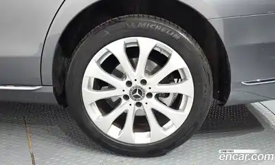 Mercedes-Benz E-Class 2020 1.9 автомат (гидро), миниатюра 7