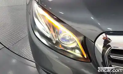 Mercedes-Benz E-Class 2020 1.9 автомат (гидро), миниатюра 8