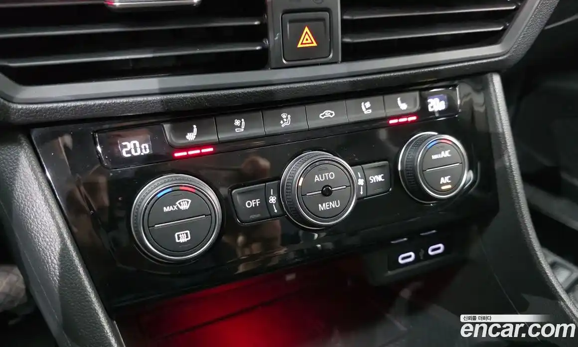 Volkswagen Jetta 2021 1.4 автомат (гидро), фото 17