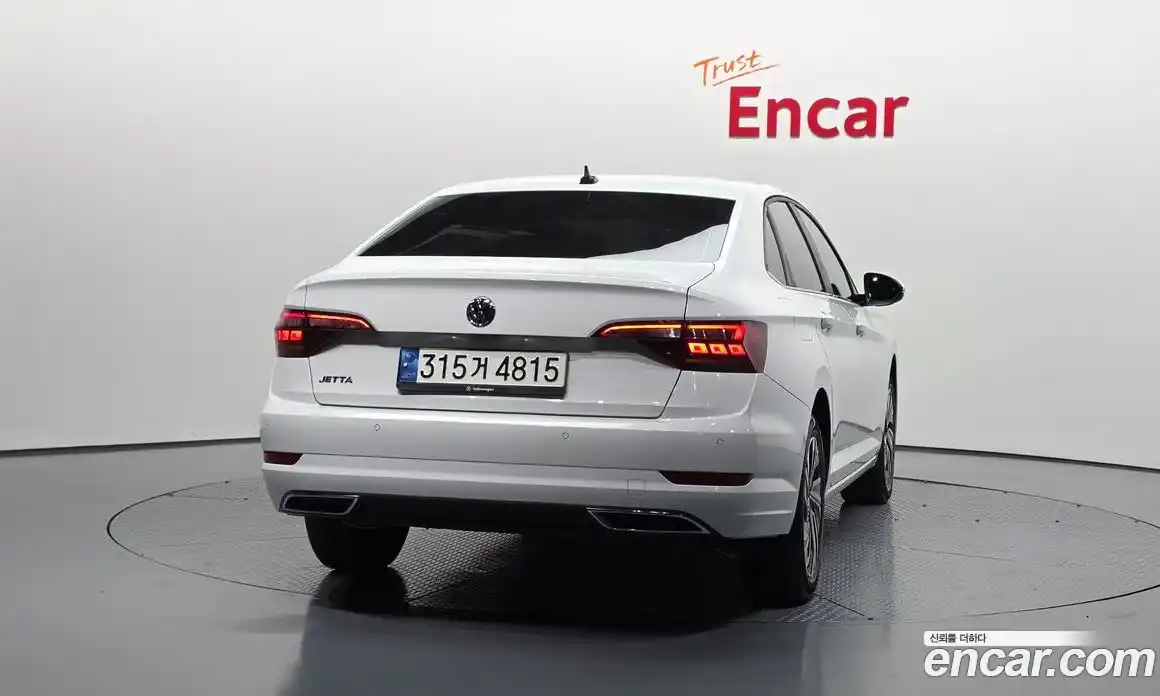 Volkswagen Jetta 2021 1.4 автомат (гидро), фото 4