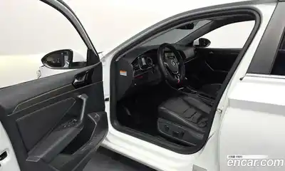 Volkswagen Jetta 2021 1.4 автомат (гидро), миниатюра 10