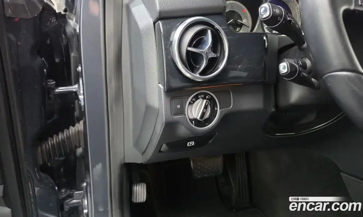 Mercedes-Benz GLK-Class 2014 2.1 гидро, фото 15 Mercedes-Benz GLK-Class 2014 2.1 гидро, фото 15