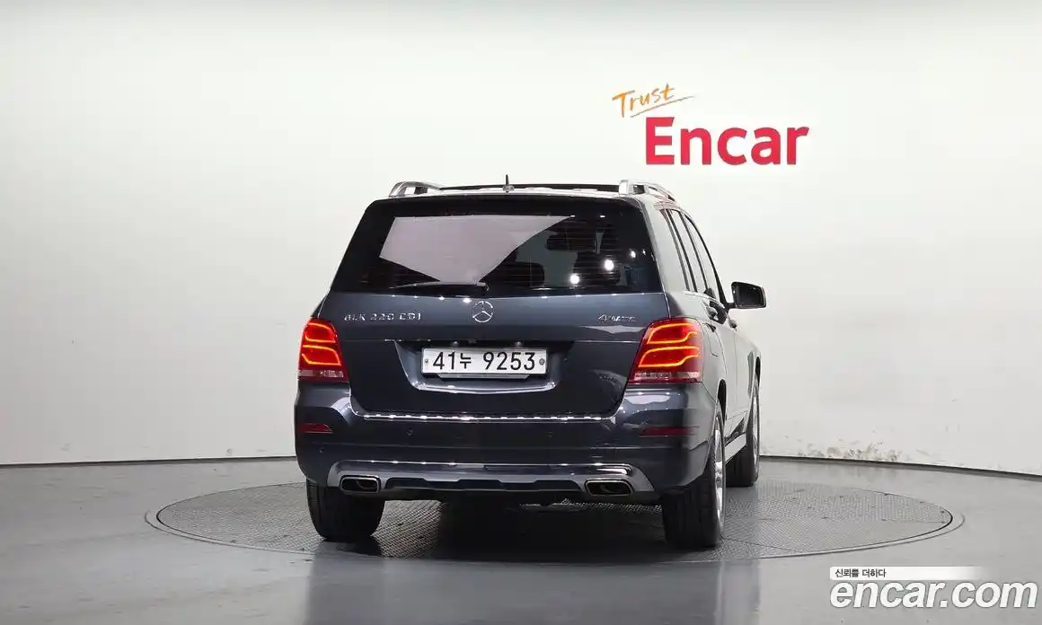 Mercedes-Benz GLK-Class 2014 2.1 гидро, фото 4 Mercedes-Benz GLK-Class 2014 2.1 гидро, фото 4