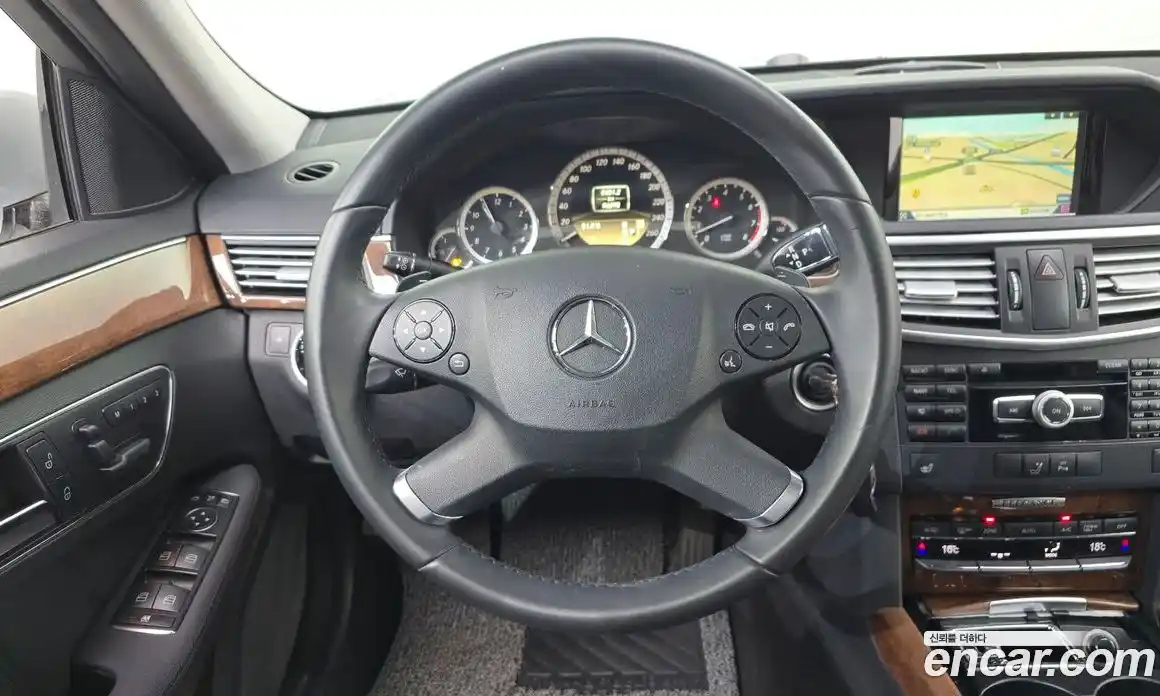 Mercedes-Benz E-Class 2012 3.5 автомат (гидро), фото 13
