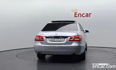 Mercedes-Benz E-Class 2012 3.5 автомат (гидро), миниатюра 4