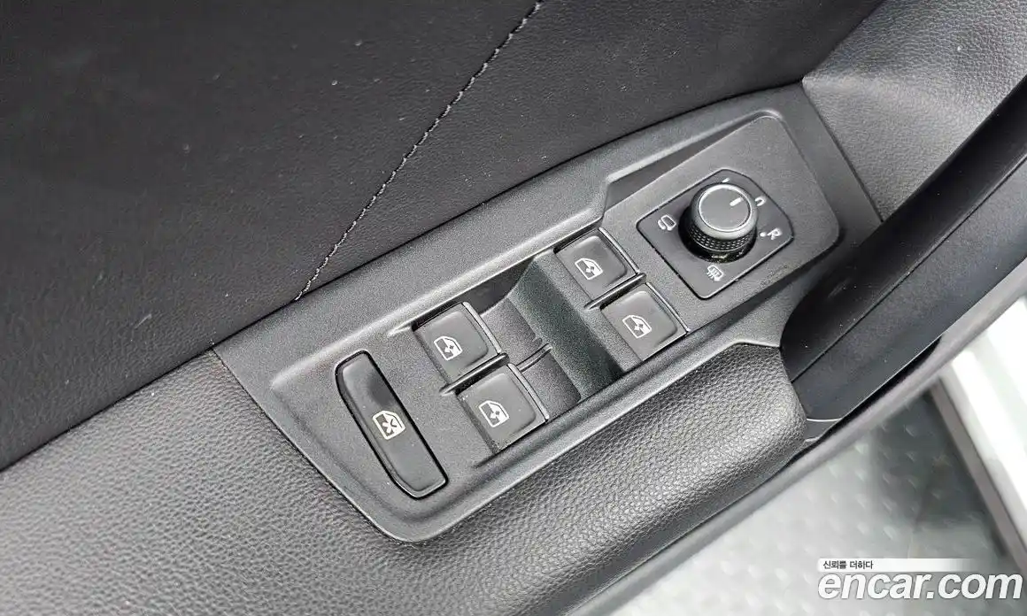 Volkswagen Tiguan 2021 2.0 автомат (гидро), фото 27
