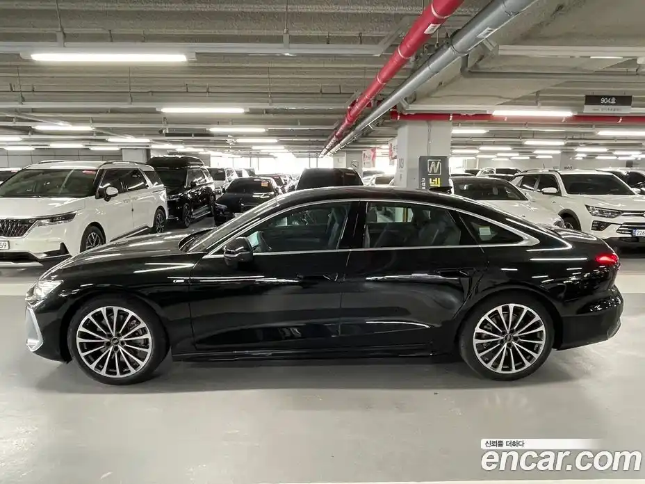 Audi A6 2026 2.0 автомат (гидро), фото 3