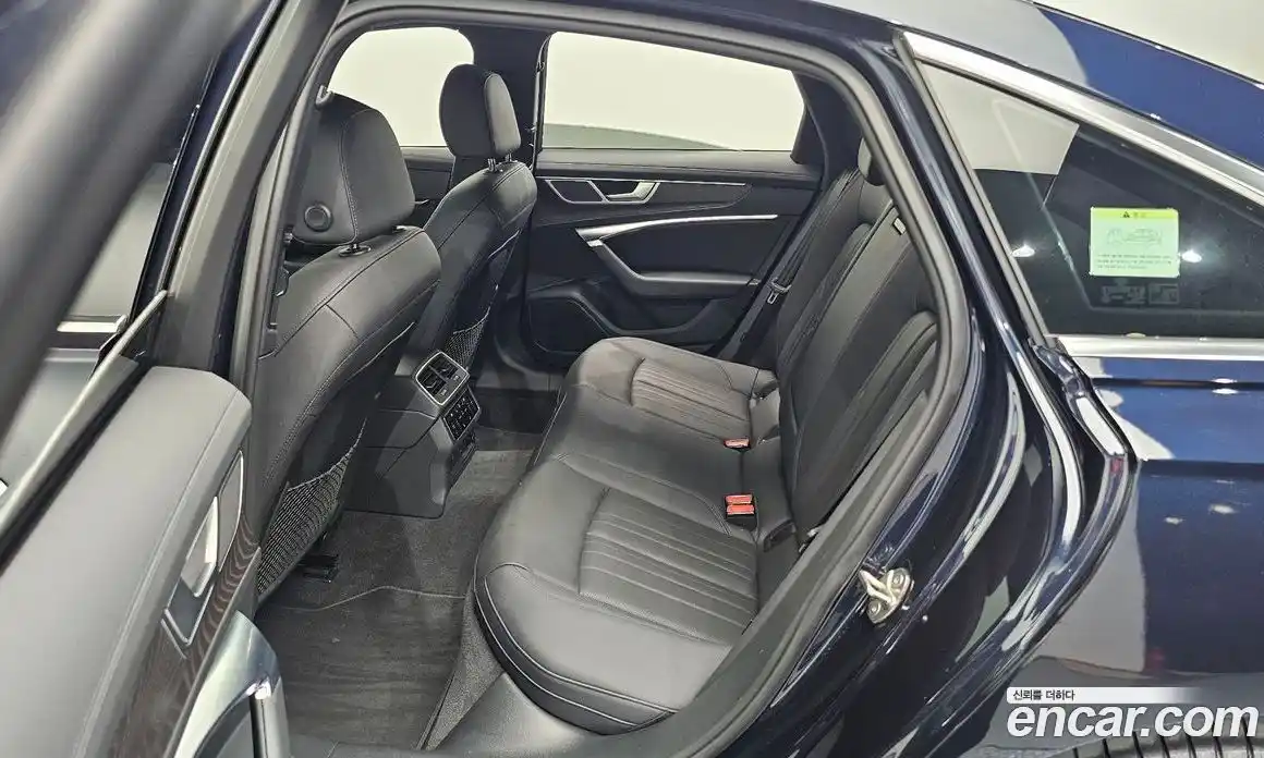 Audi A6 2022 2.0 автомат (гидро), фото 17